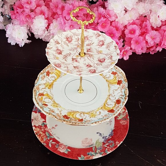 Handmade 3-Tier Cake Stand Mixed Floral Wedding Tea Party Dessert Serving Tray - Picture 1 of 13